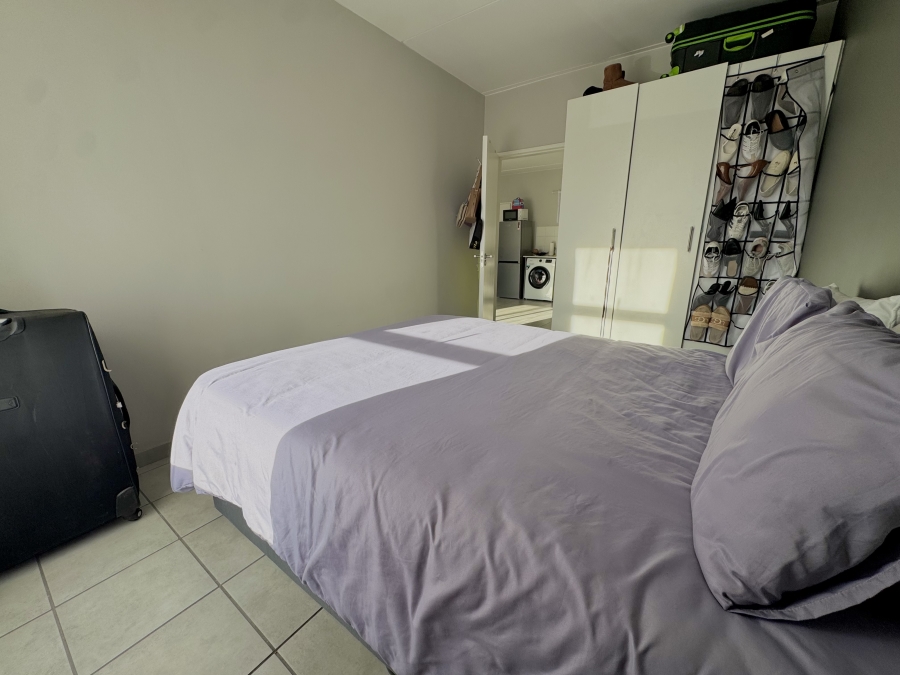To Let 1 Bedroom Property for Rent in Parklands Western Cape